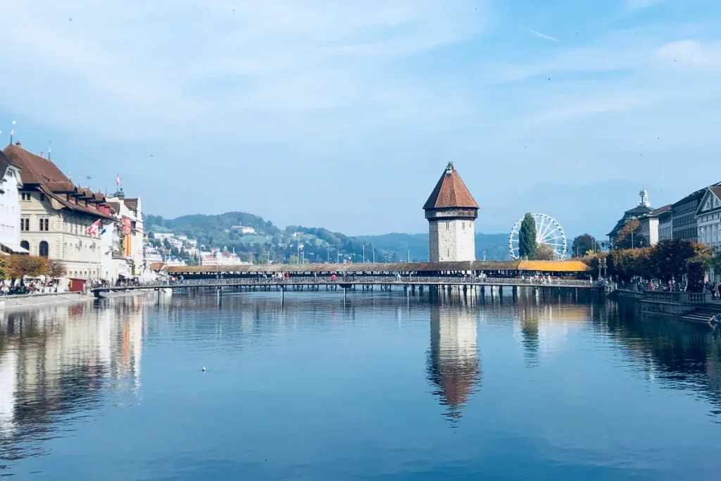 vue de Lucerne et le lac des Quatre-Cantons